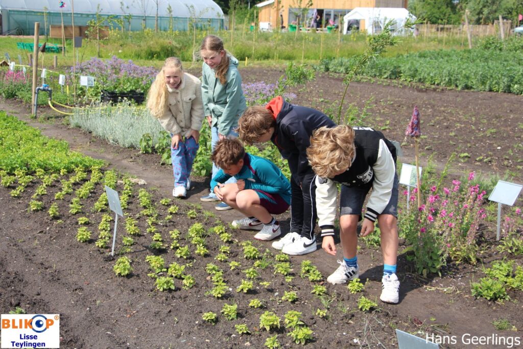 Groep 6 van de Andreasschool op de Openingsdag